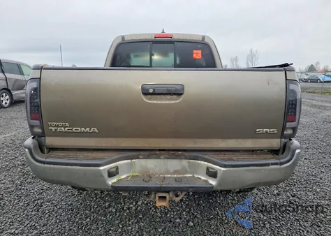 2014 Toyota Tacoma Access Cab z USA, uszkodzony, nr VIN 5TFUX4EN4EX028035